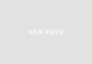 Jovem ficando de quatro pro coroa safado.